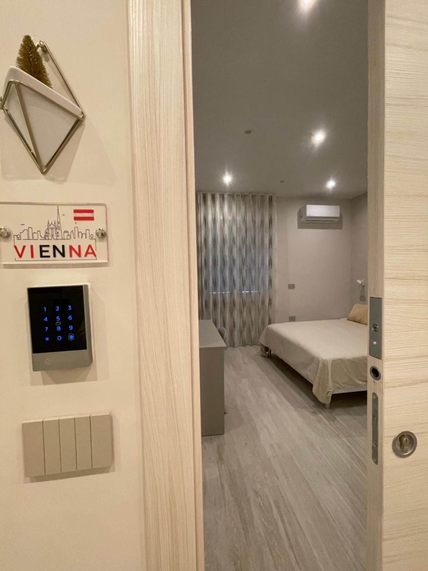 Ro&Ro Napoli Luxury Rooms ภายนอก รูปภาพ