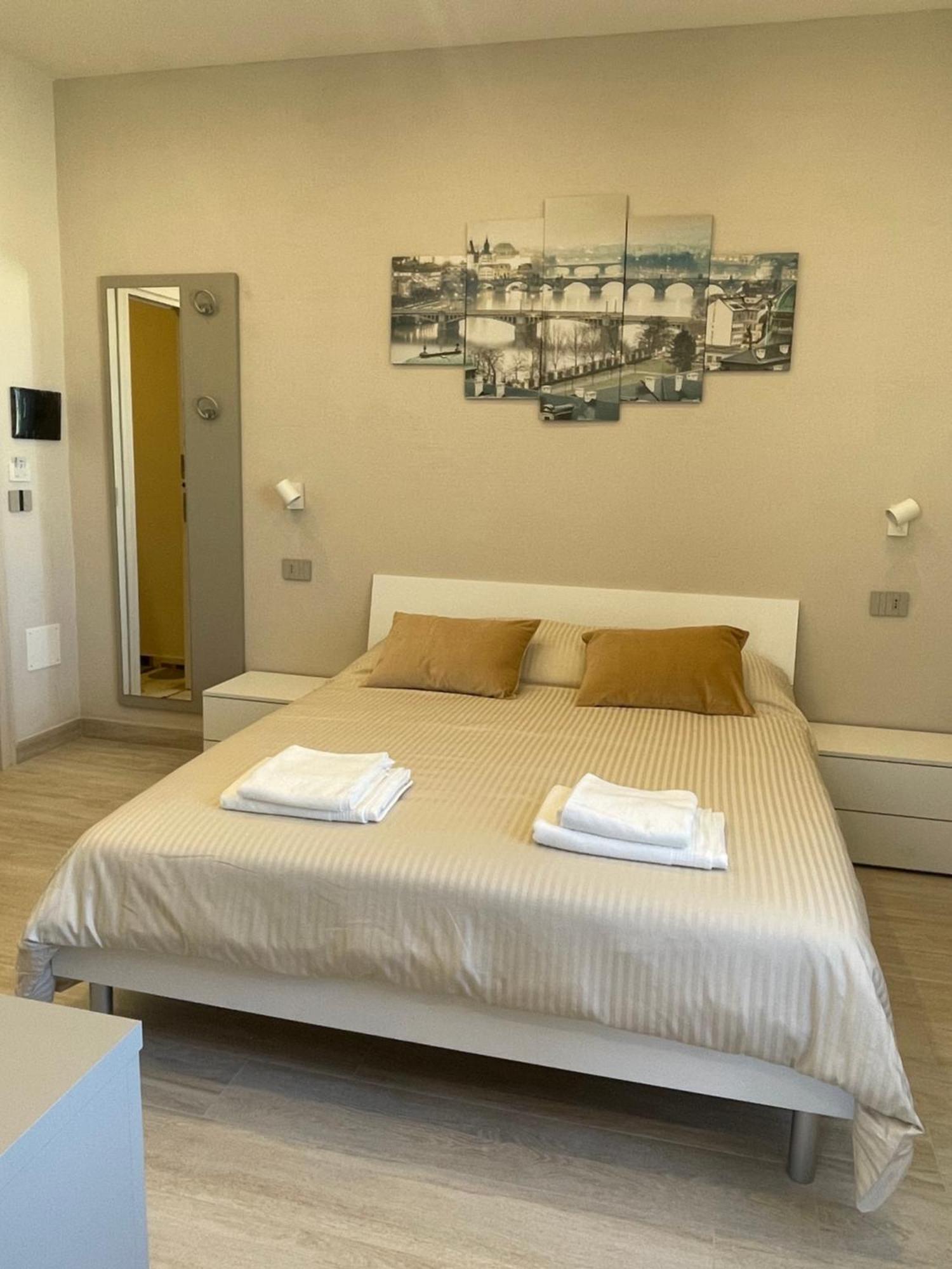 Ro&Ro Napoli Luxury Rooms ภายนอก รูปภาพ